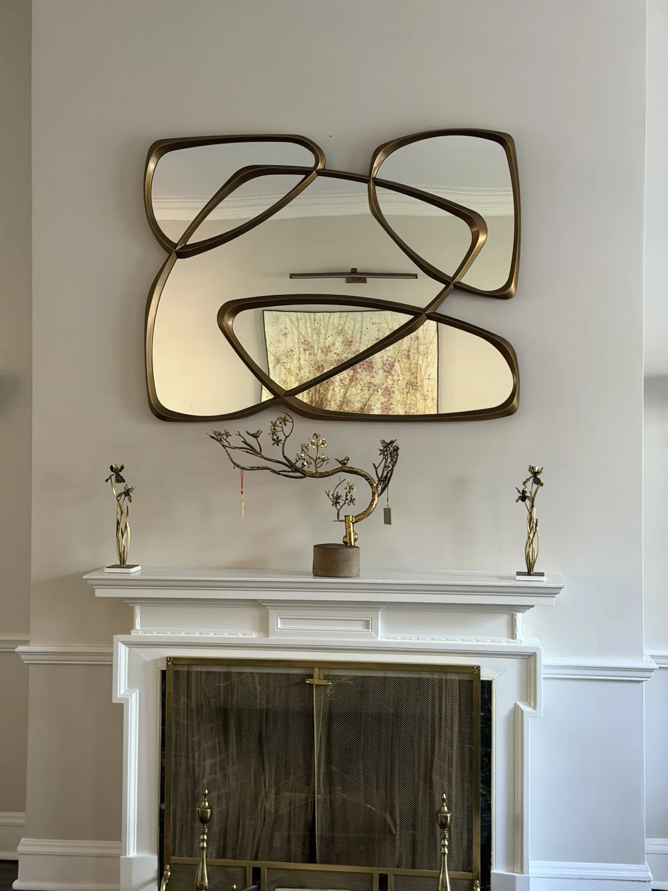 Completed mirror installation by ORLEG Mounting Services