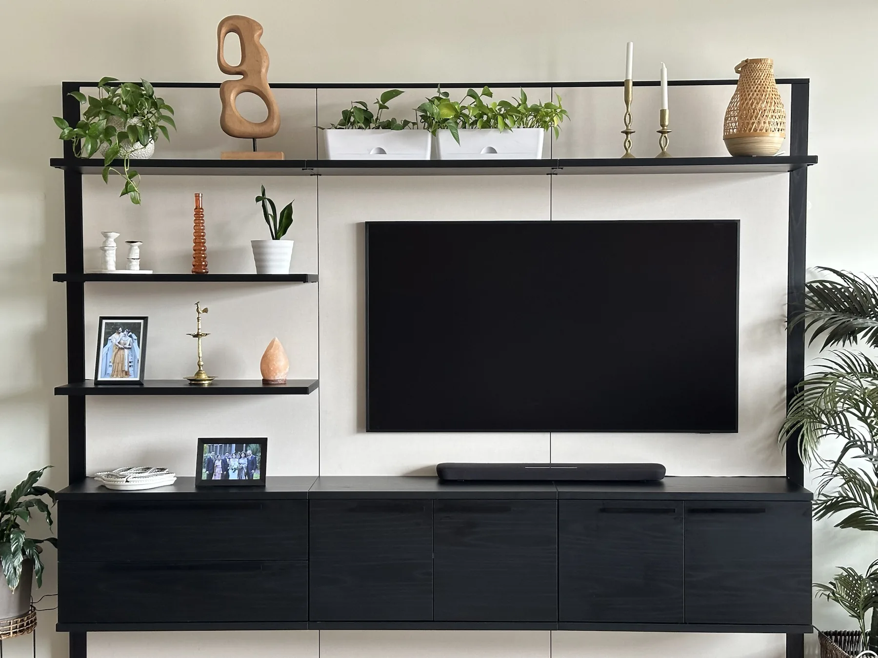 Completed TV installation by ORLEG Mounting Services