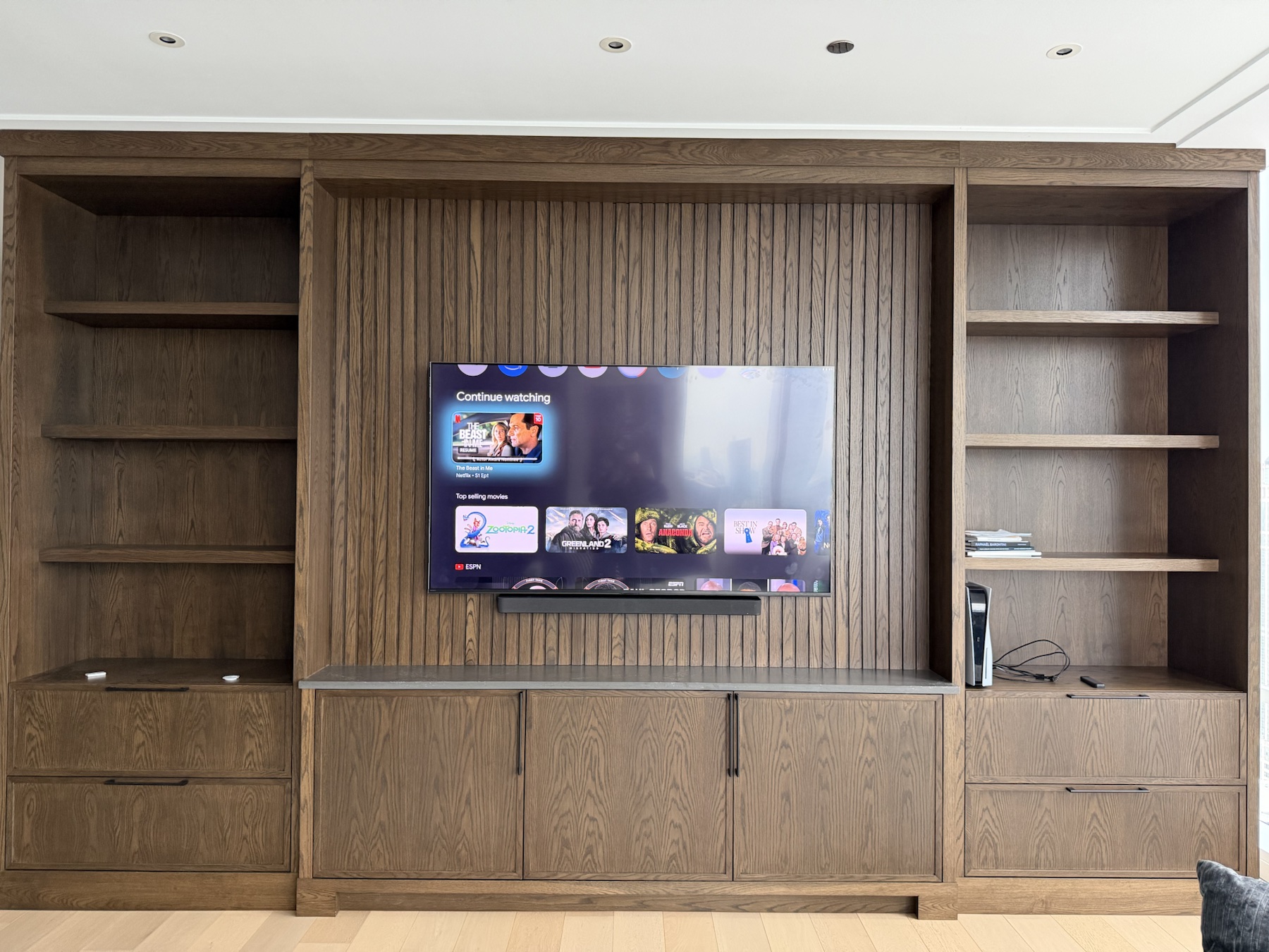 Completed TV installation by ORLEG Mounting Services